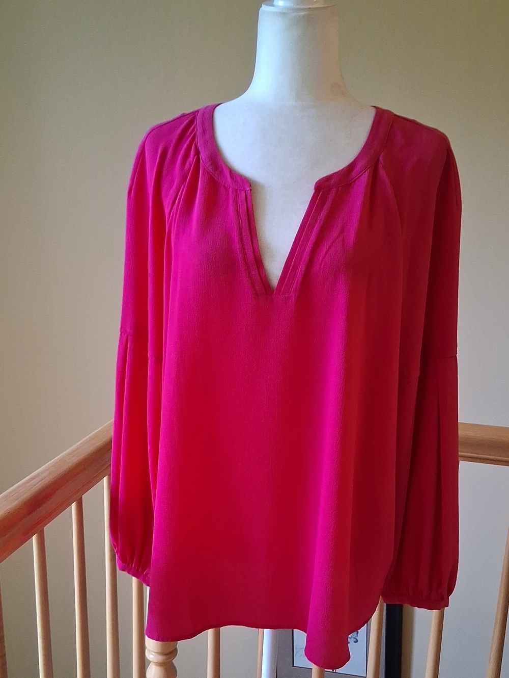 Vince Camuto Fuchsia Split-Neck Peasant Blouse